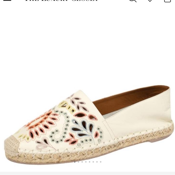 Valentino Off White Embroidered Cut Out Leather A Jour Flat Espadrilles - Picture 2 of 5